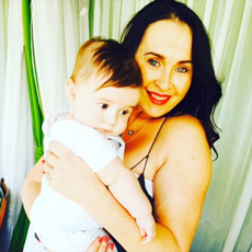 Nicole Stuart with her baby (Instagram @NicoleStuartLA)